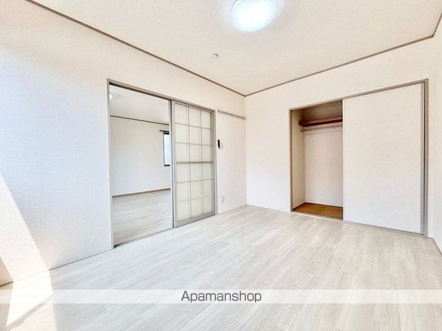 ラファールの内装写真