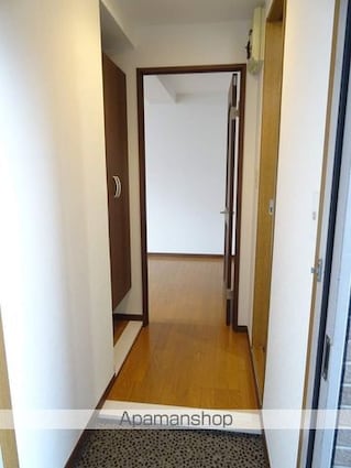 ＳＤハイツ古城Ａ棟[2LDK/45.36m2]の玄関