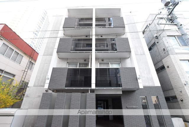 ブランシャールチェレステ鳥居前の外観写真