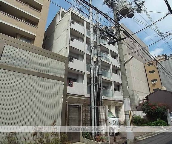 早川マンションの外観写真