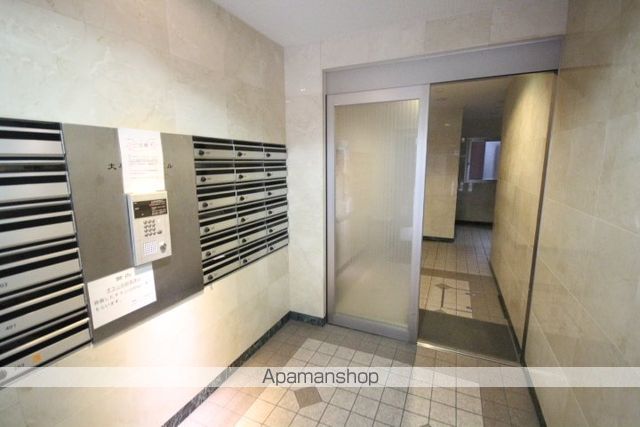 大手町森野ビルの玄関写真