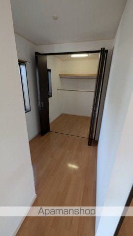 安芸郡海田町 2階建 築21年の内装写真