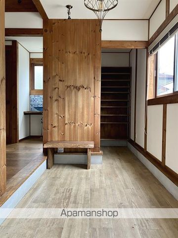 横浜市グリーンＬ 川和町駅 徒歩10分 2階建 築12年の内装写真