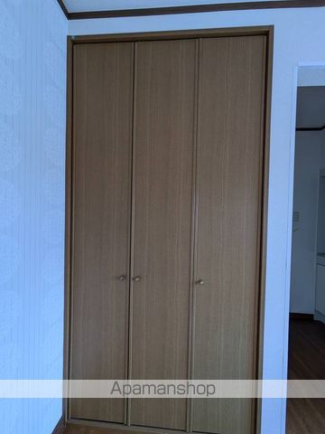 ドミールIIの内装写真