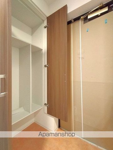 LUXE新大阪VIの内装写真