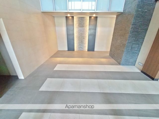 エスプレイス江坂RESIDENCEの内装写真
