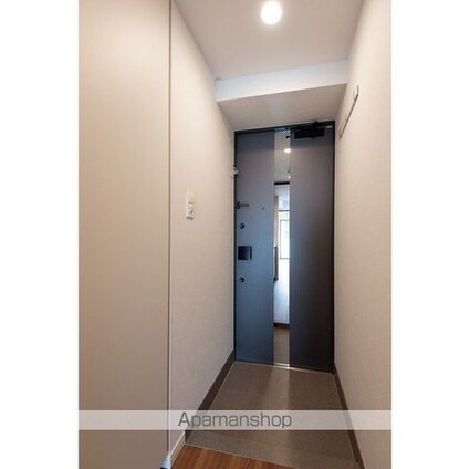 アジュールテラス東陽町[1DK/25.7m2]の玄関