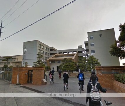 向陽町２丁目貸戸建[5DK/80.52m2]の周辺4