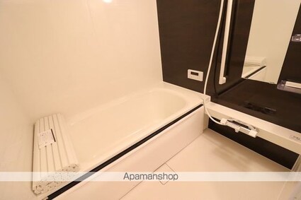 プレミアムⅩⅠ・ⅩⅡ番館　Ｂ棟[2LDK/54.7m2]のバス