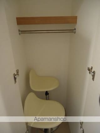 東京都台東区上野３丁目[1LDK/50.59m2]の収納2