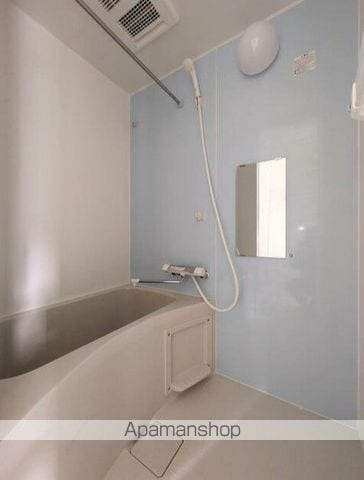 BLUEBIRD HOUSINGの内装写真