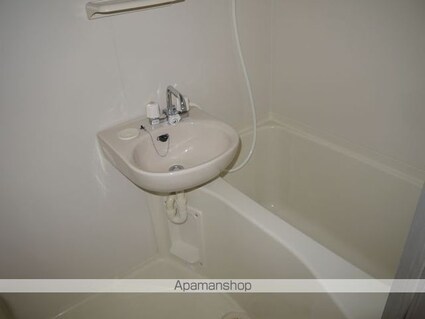 レオパレス虹[1K/20.81m2]のバス