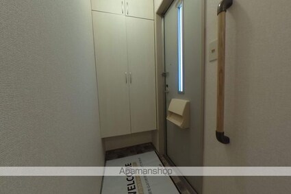 コーポ・ＦＫ　Ｄ棟[2LDK/53.72m2]の玄関