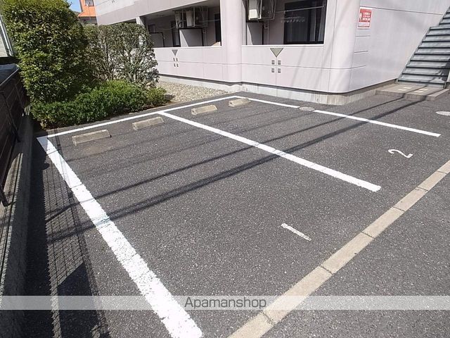 ピアリープレイスの外観写真