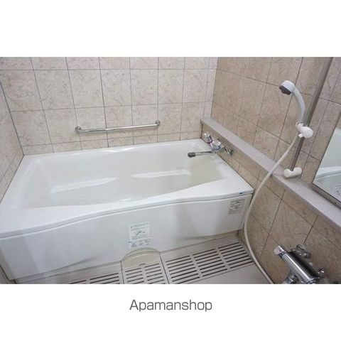 パークサンリヤン大橋の内装写真