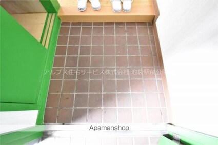 ＳＰＡＣＥ・８２[1R/26.4m2]の玄関