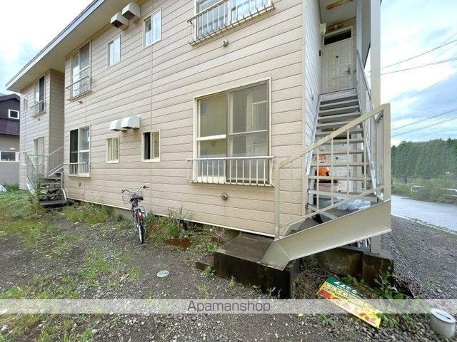 貴光ハイツIIの玄関写真