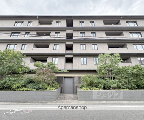ザ・パークハウス京都鴨川御所東の外観写真