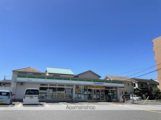 R sideの周辺写真