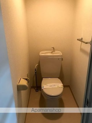 コーポレート東小金井[2LDK/65.67m2]のトイレ