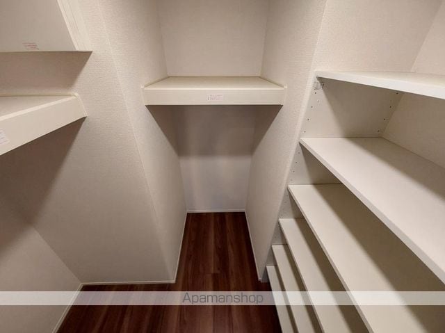 CLASSEUM仙台小田原 IIIの内装写真