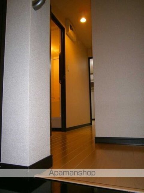 レオネクストミモザ[1K/27.06m2]の玄関1