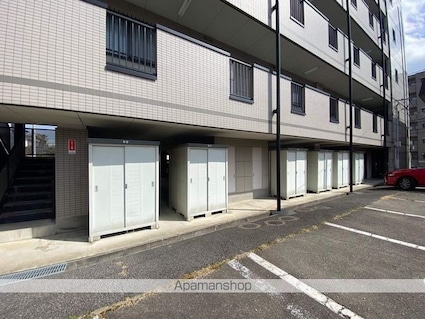 小根山ビル[2LDK/62m2]の周辺2