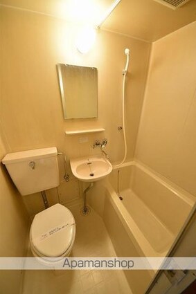 中野イーストハイム[1R/14.58m2]のバルコニー