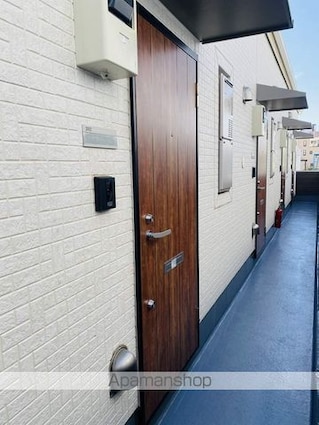 グランデージ鶴見[1K/19.68m2]のエントランス