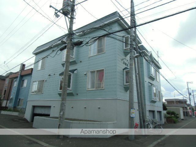 シェーンブルン月寒東の外観写真
