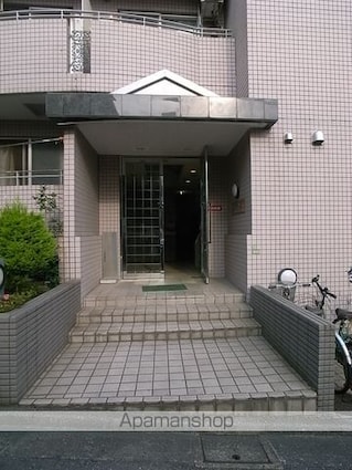 東京都世田谷区梅丘３丁目[1R/16.18m2]のエントランス