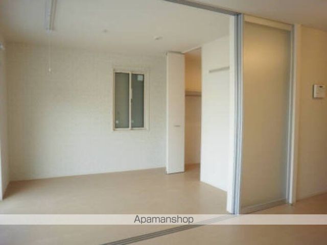 ERBENHEIM Vの内装写真