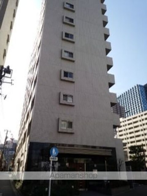 東京都新宿区西新宿８丁目[1DK/32.64m2]の外観3