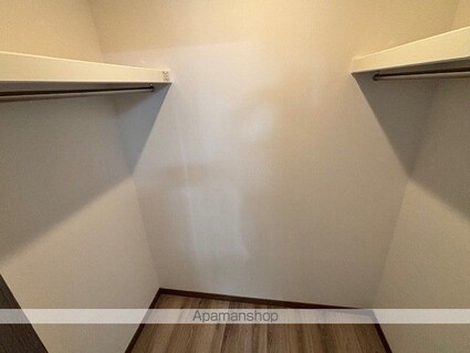 クレア松本[1K/32.68m2]の収納