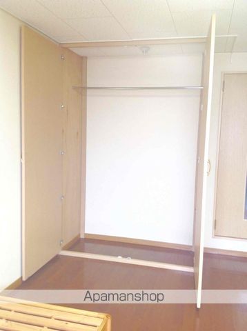 レオパレスラークの内装写真