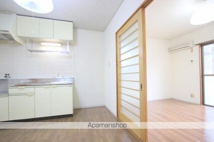 ヴィラ・アンソレイエ屋島西町Ａ・Ｃ・Ｅ棟[3DK/60m2]の内装