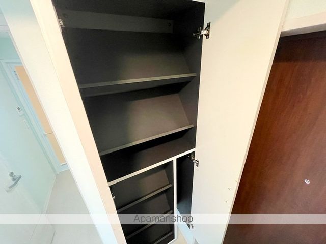 プレミアム菱屋西の内装写真