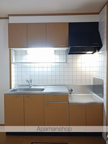 ガーデンヒルズII番館の内装写真