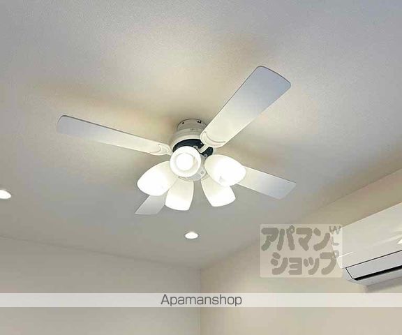 ハーモニーテラス深草十九軒町の内装写真