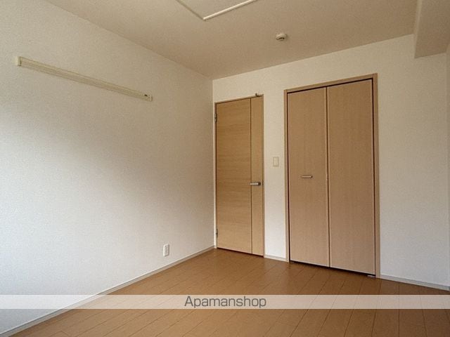 袋井市 2階建 築15年の内装写真