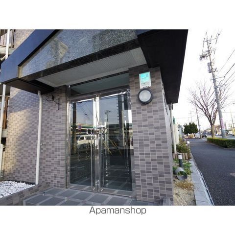 アイボンラビアンの玄関写真