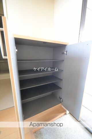 シャーメゾンプロスペリーテ平島A棟の内装写真