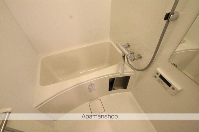 コンフォリア江坂広芝町の内装写真