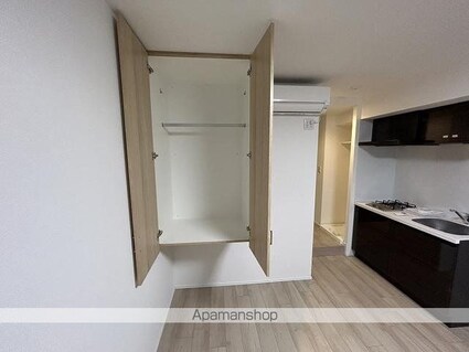 ラヴィエール清澄ガーデンテラス[1R/24.48m2]の収納