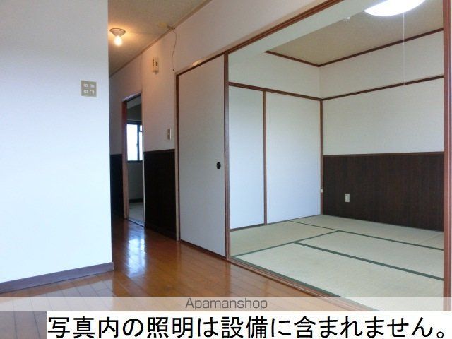 エクセルハイツ帯山の内装写真