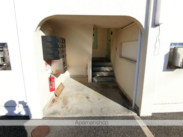 春日ダイヤモンドハイムの玄関写真