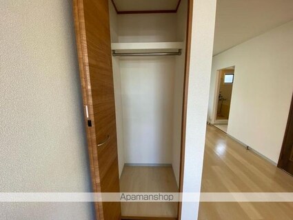 サンタウン寺井[2LDK/55.3m2]の収納