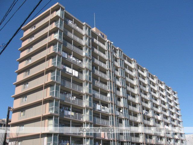 福岡市東区松田のマンションの外観1