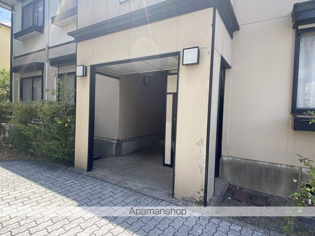 サンビレッジ渚 A棟の玄関写真