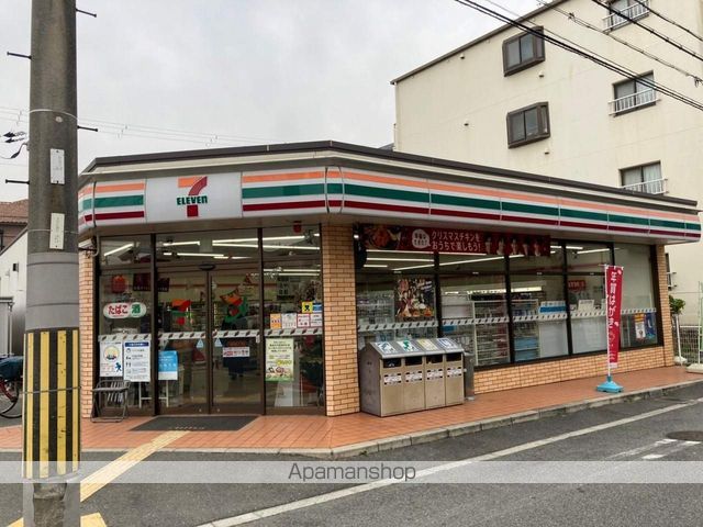アンプルールフェールバレルコートの周辺写真